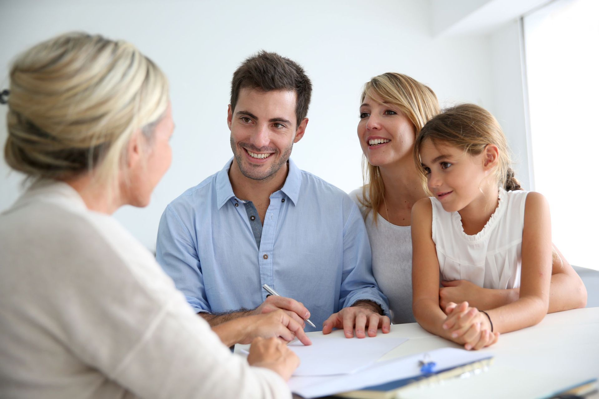 A Davidson Law Group attorney meeting with a family to plan their estate